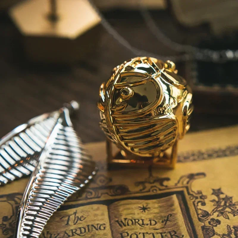 Gold Snitch Ring Box – Movable Wings Luxury Jewelry Storage Organizer, Perfect for Necklaces & Proposal Gifts