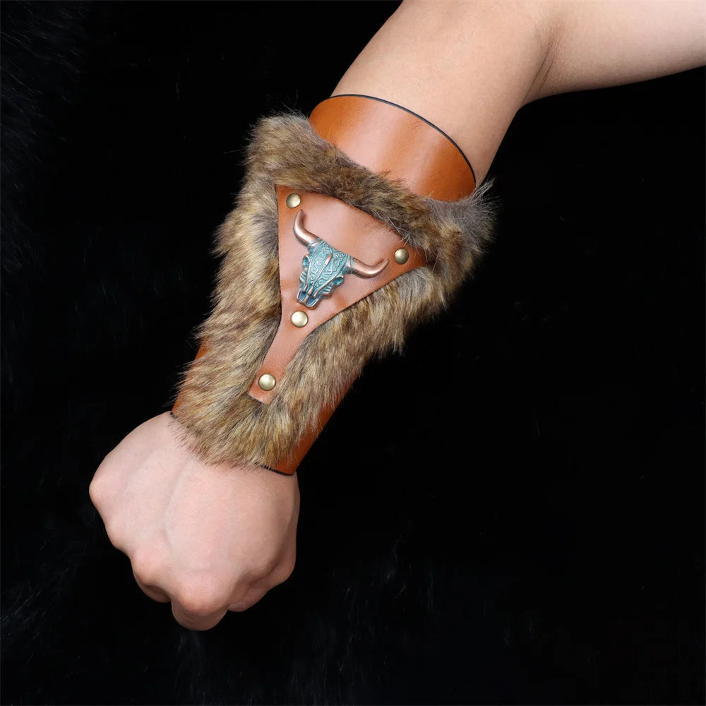 Medieval PU Leather Armor Arm Warmers – Fur Trim Bracer, Lace-Up Viking Knight Gauntlet Wristband Cosplay Props