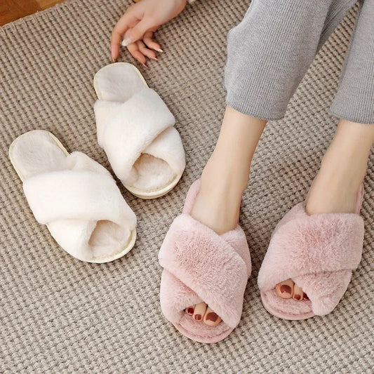 Winter Women’s House Slippers – Faux Fur Slip-On Flats, Cozy Warm Home Slides in Black & Pink