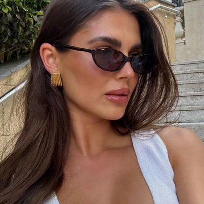 Retro Oval Frame Sunglasses — Trendy Small Frame Punk Cat Eye Sunshade Glasses, Personalized Fashion Sun Protection Eyewear