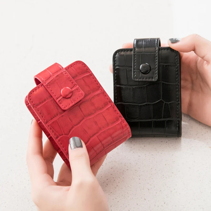 Mini Portable Lipstick Bag with Mirror - Small Cosmetic Bag with Button, Crocodile Embossed Women's Makeup Storage Case