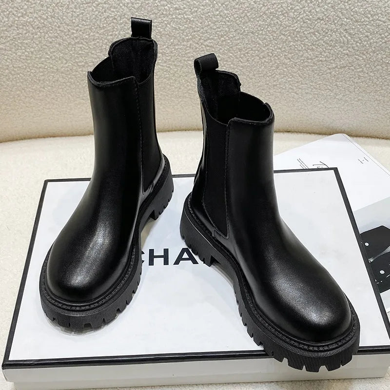 2024 Chelsea Boots – New Thick-Soled Women's Short Boots, Fashionable Autumn & Winter Shoes