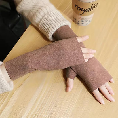 Women’s Winter Velvet Half Finger Gloves – Warm German Plush Open Finger Tele Finger Gloves for Autumn & Winter (1/2 Pairs)