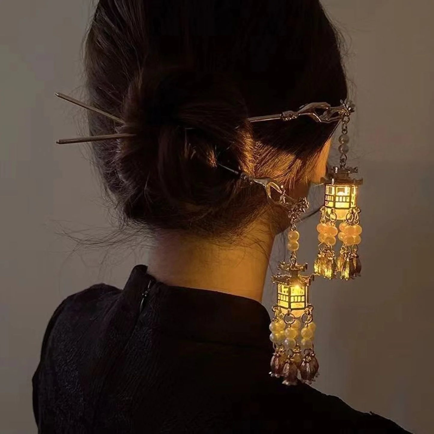 Luminous Antique Lantern Hairpin - Palace Tassel Hair Stick Jewelry for Women, Hanfu, Weddings and Parties