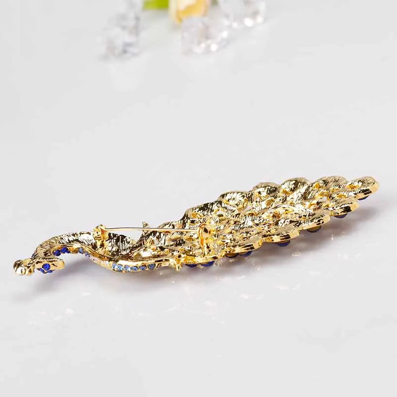 Sapphire Blue Crystal Peacock Brooch - Elegant Rhinestone Animal Pin for Fashion Accessories and Gifts