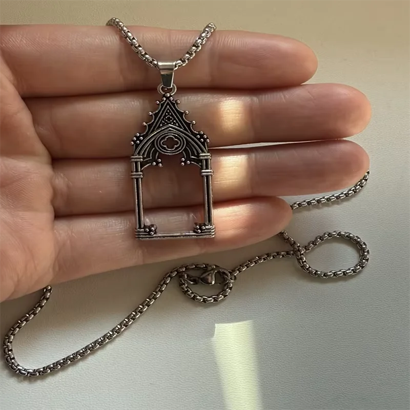European & American Retro Gothic Cross Necklace – Unisex Hip-Hop Fashion Pendant for Men & Women, Street Style Trendsetter Jewelry Accessory