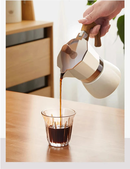 Vintage Wooden Handle Moka Pot – Classic Italian Espresso Maker 150ml/300ml for Home & Cafe Use