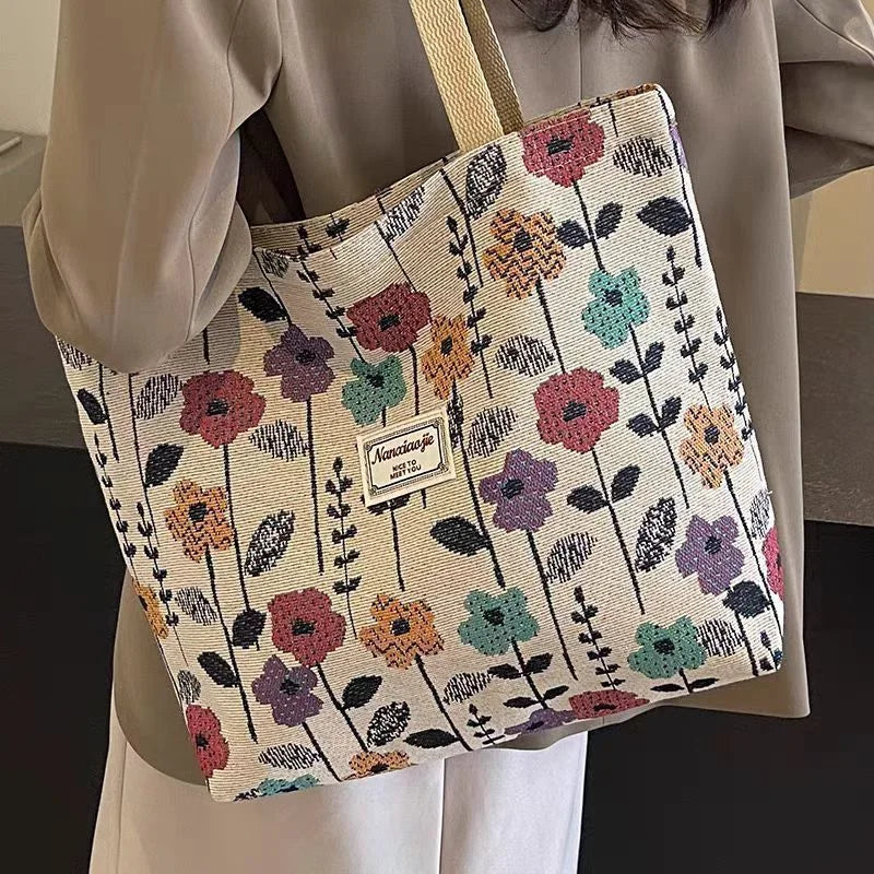 Large Capacity Women’s Single Shoulder Bag – Ins Style Canvas Tote for Class, Work, and Commuting