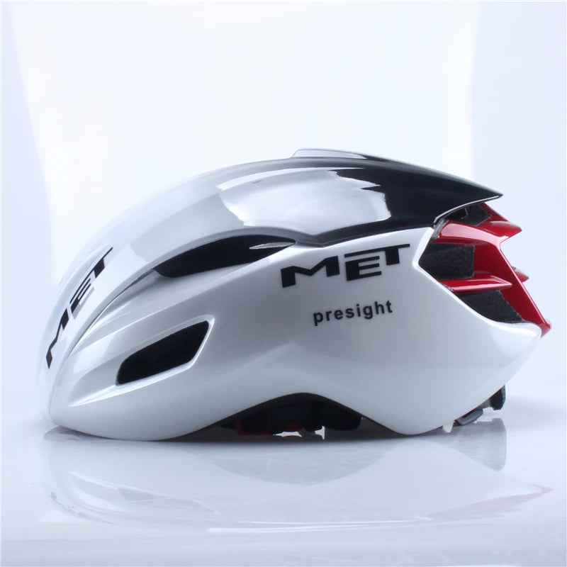 MET Manta Rresight Men's Cycling Helmet – MTB & Road Bike Helmet for Outdoor Sports, Speed Skating & Safe Riding