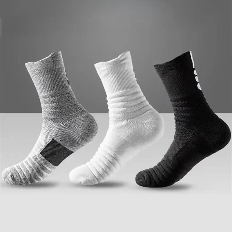 Anti-Slip Cotton Football Socks: Breathable Deodorant Sport Socks for Men & Women - Short/Long Tube Soccer Basketball Socks (Size 39-45)