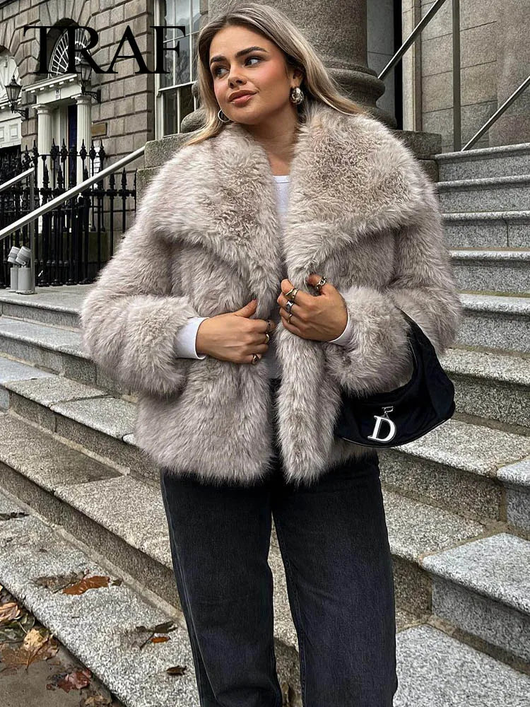 TRAF 2024 Women's Cropped Faux Fur Jacket – Chic Lapel Collar, Long Sleeve, Front Snap-Button Thick Coat