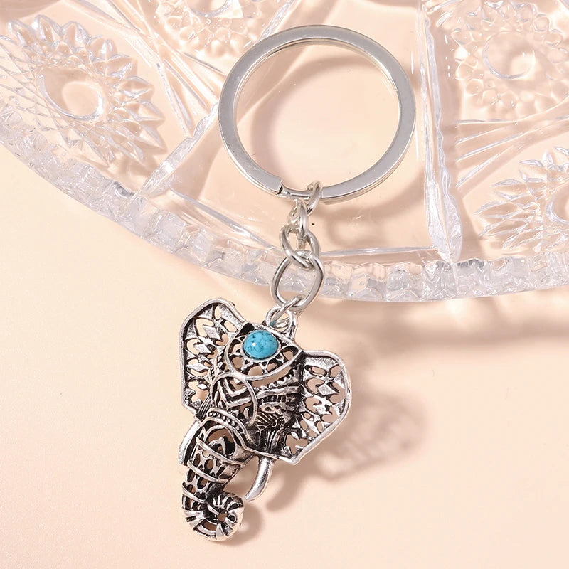 Retro Gothic Punk Heart Cross Keychain – Metal Flower Key Ring Pendant for Car Keys, Handbag Decor & Jewelry Gift