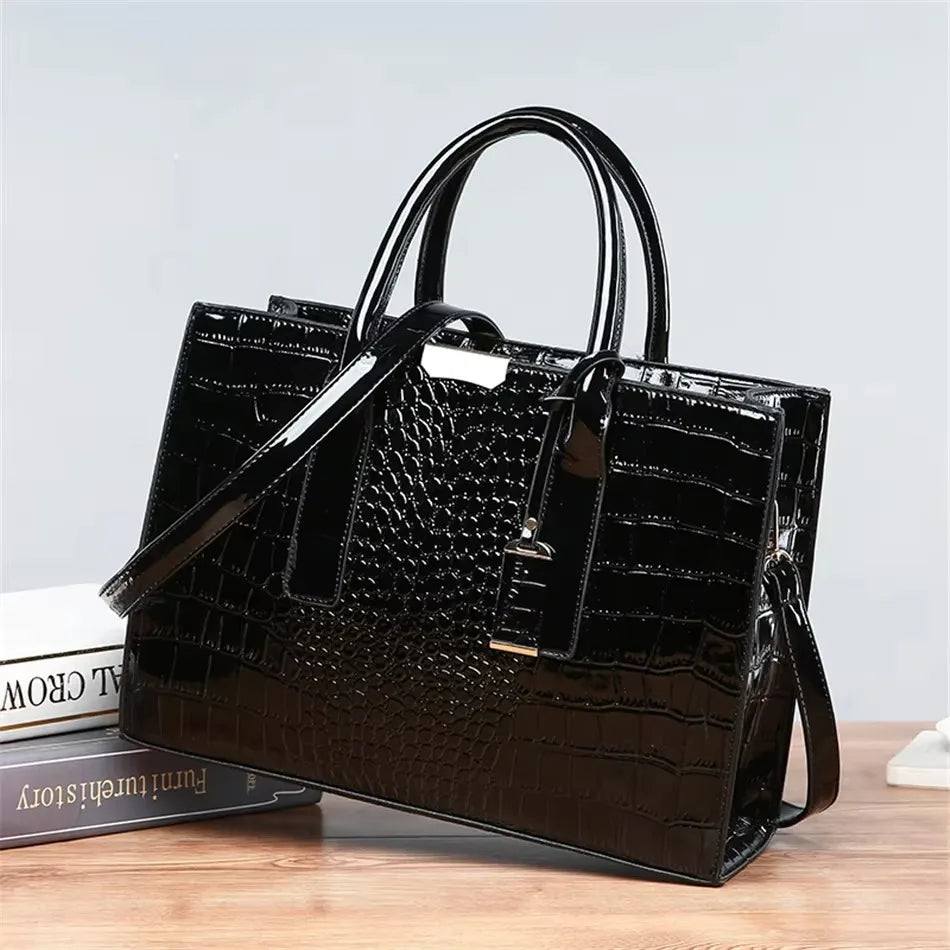 Luxury Women’s Leather Handbag – Large Capacity Shoulder & Crossbody Designer Bag
