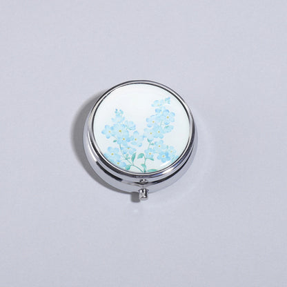 3-Compartment Stainless Steel Pill Box - Round Floral Medicine Organizer, Portable Capsule Case with Dividers