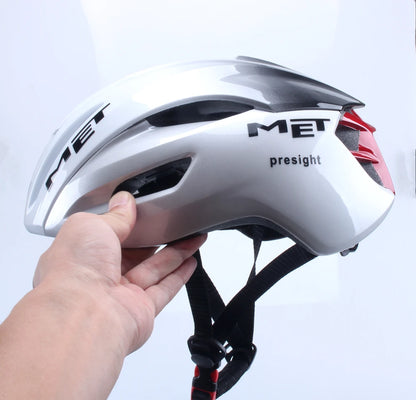 MET Manta Rresight Men's Cycling Helmet – MTB & Road Bike Helmet for Outdoor Sports, Speed Skating & Safe Riding