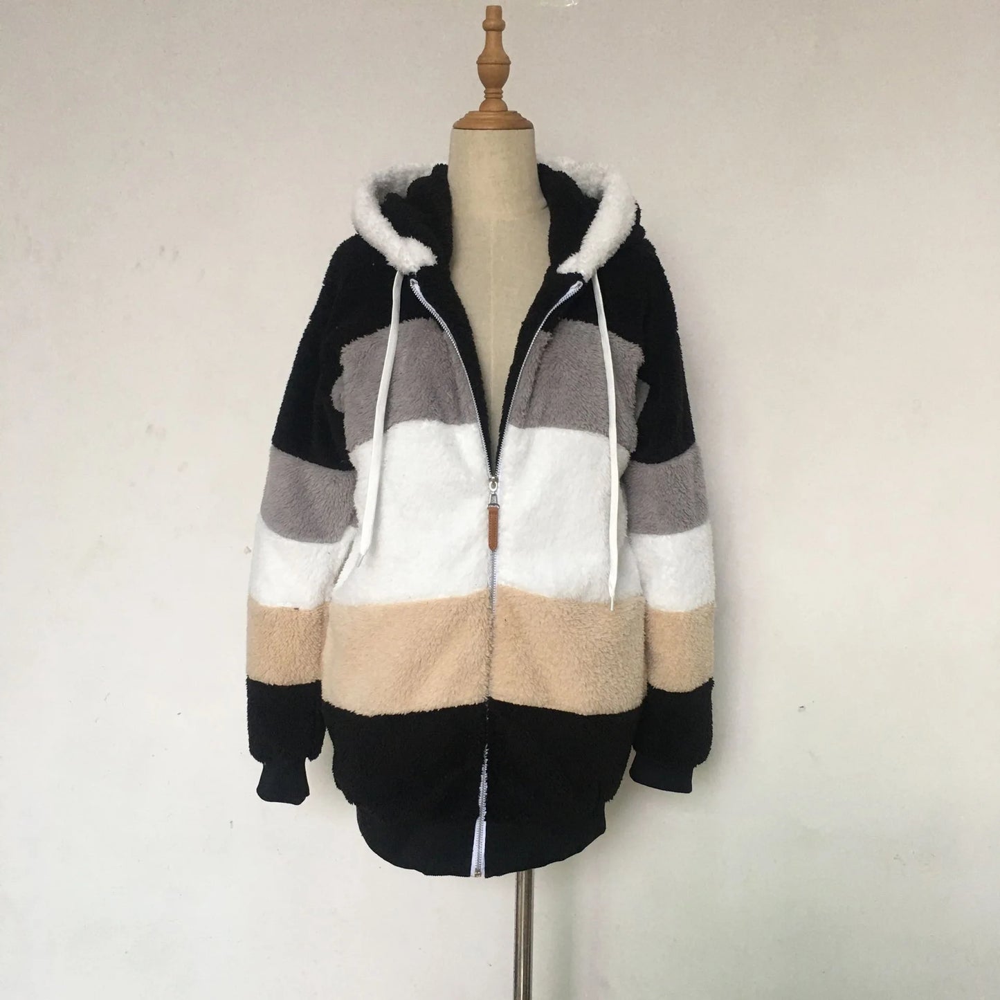 Oversized Jacket for Women – 2023 Autumn Winter Warm Plush Hooded Coat, Loose Fit Streetwear with Pockets