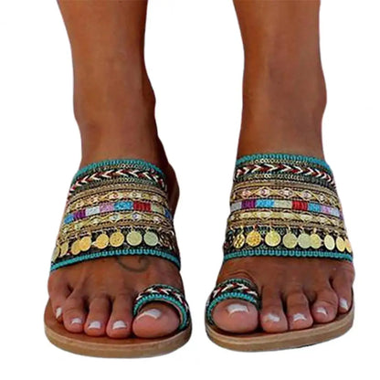Stylish Women’s Bohemian Tassel Flip Flops – Trendy Knitted Sandals with Toe Ring Clip