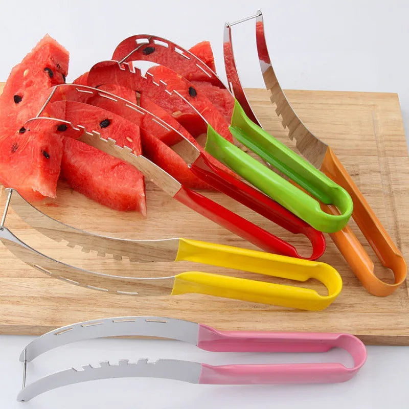 Effortless Fruit Cutting with Stainless Steel Watermelon Slicer Cutter – No More Mess, No More Messy Hands!