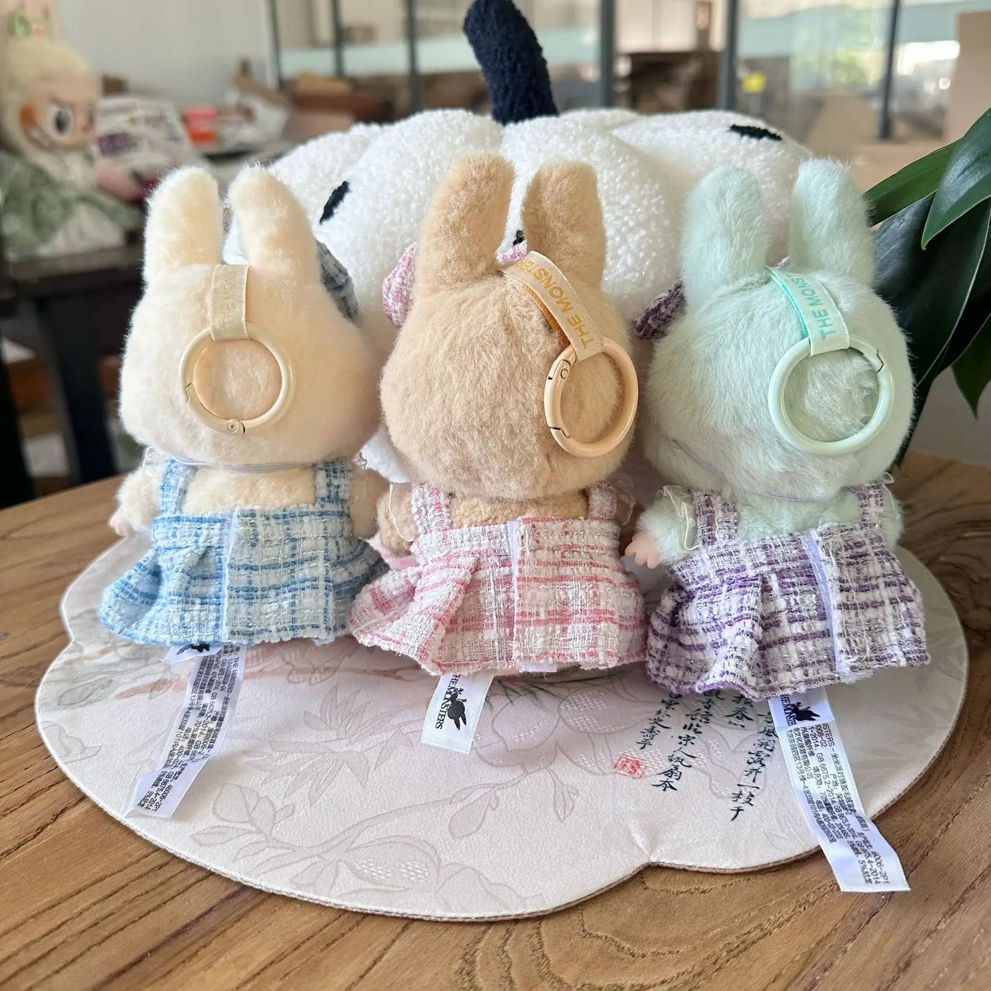 Cute Labubu Doll Outfit Set – Classic Dress for 17cm V2 Mini Dolls, Clothing Accessories for Kids Gift