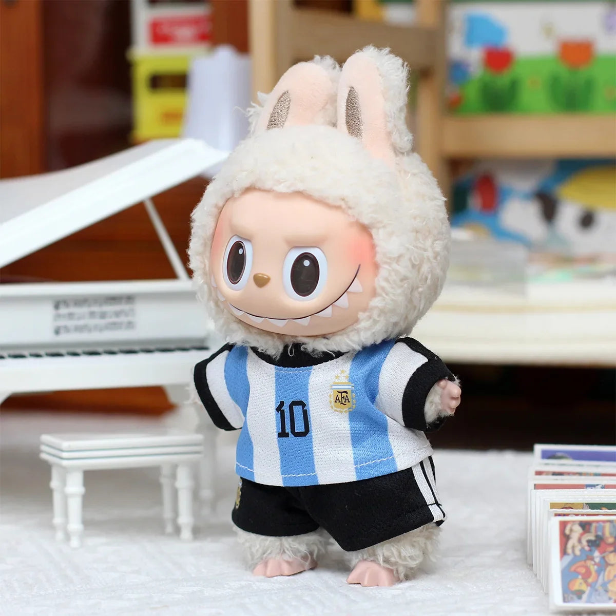 17cm Labubu Football Doll Clothing DIY Vinyl Pendant Toy for Boys – Size 7 Sportswear V1V2 V3