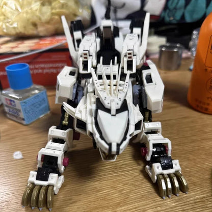 BT ZOIDS White Liger ZERO Building Kit - 1:72 Scale Full Action Assembly Model Collection Gift