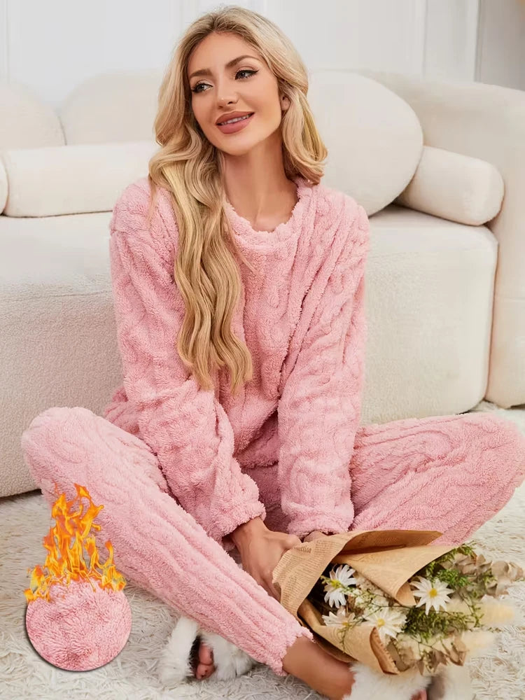 Two-Piece Autumn & Winter Pajama Set – Thick Fleece-Lined Coral Velvet Long-Sleeve Top and Pants, Warm Home Wear