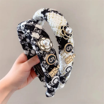 Black & White Camellia Embroidery Hairband – Woolen Weave Padded Headband for Women, French Fashion, Autumn/Winter 2023