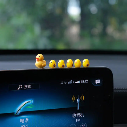 5-Piece Mini Duck Car Decorations - Cute Dashboard and Rearview Mirror Ornaments for Car Interior Accessories