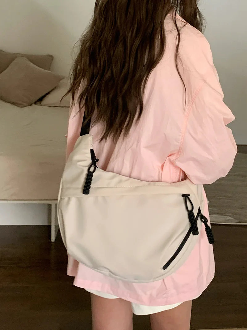 Large Capacity Nylon Crossbody Bag – Casual, Versatile Shoulder Bag for Commuting & Sports, Lightweight Hobo