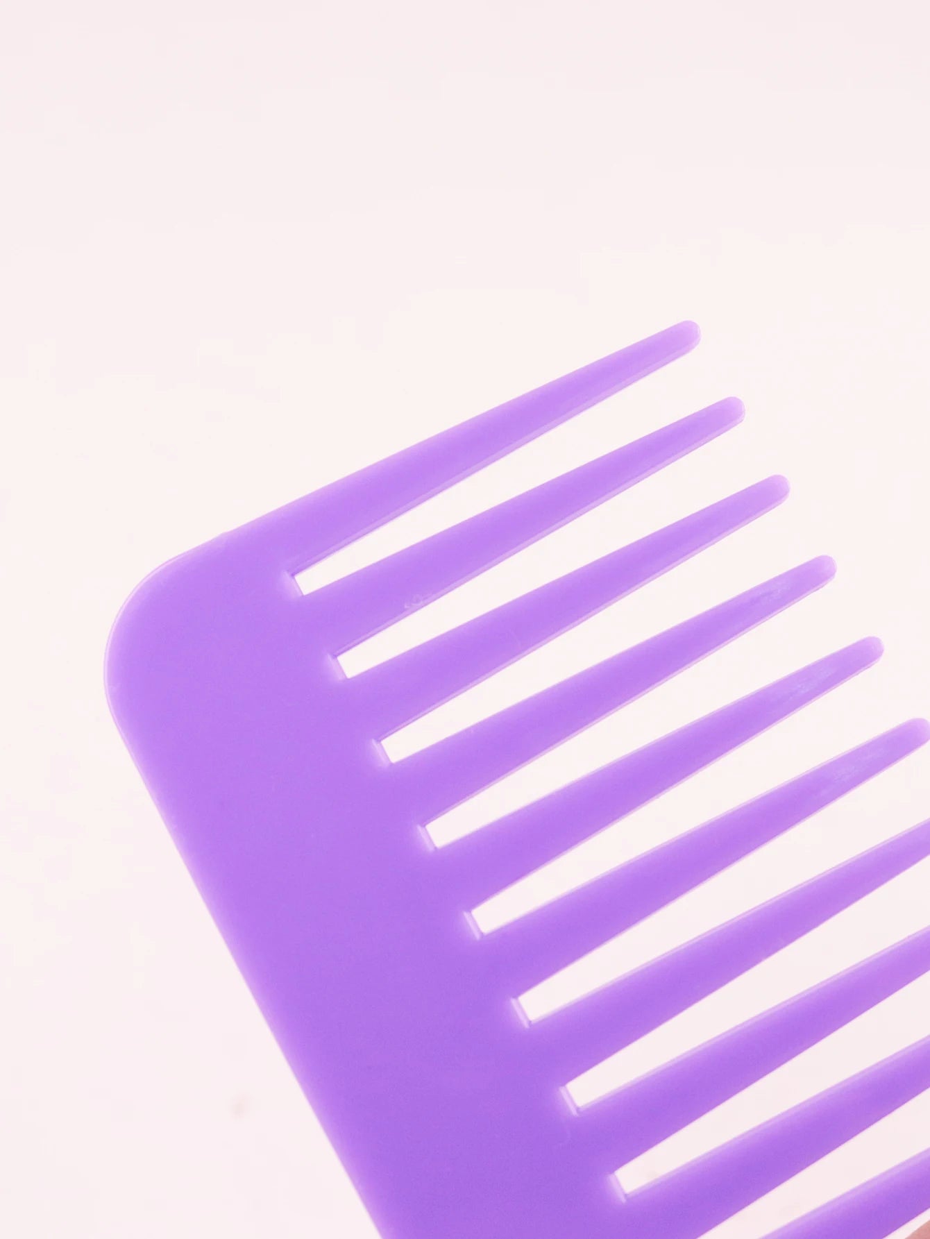 Thick Plastic Heat-Resistant Salon Comb – Anti-Static Long & Wide Tooth Comb for Real Hair Wigs