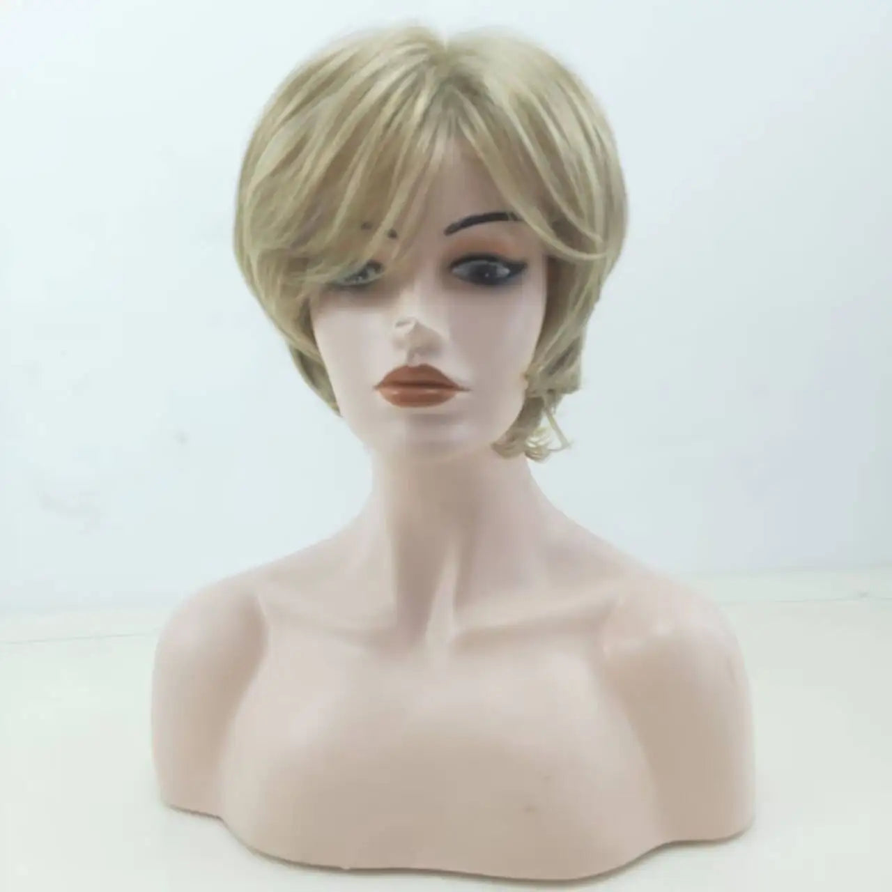HAIRJOY Short Blonde Wig with Bangs – Blonde and Brown Mix Synthetic Fluffy Wig for Women