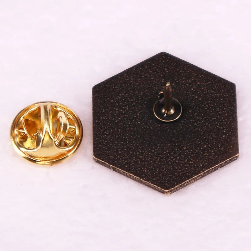 Yakuza Tojo Clan Enamel Pin - Ryu Ga Gotoku Game Badge Brooch Collectible Accessory