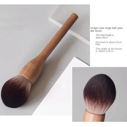 New European Vintage Wood Handle Makeup Brush – High-Quality Walnut Soft Powder, Blush & Foundation Contour Brush