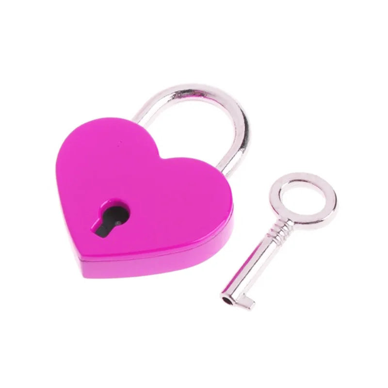 30x39mm Antique Heart-Shaped Padlock – Vintage Pink Romantic Key Lock for Diaries, Weddings, and Jewelry
