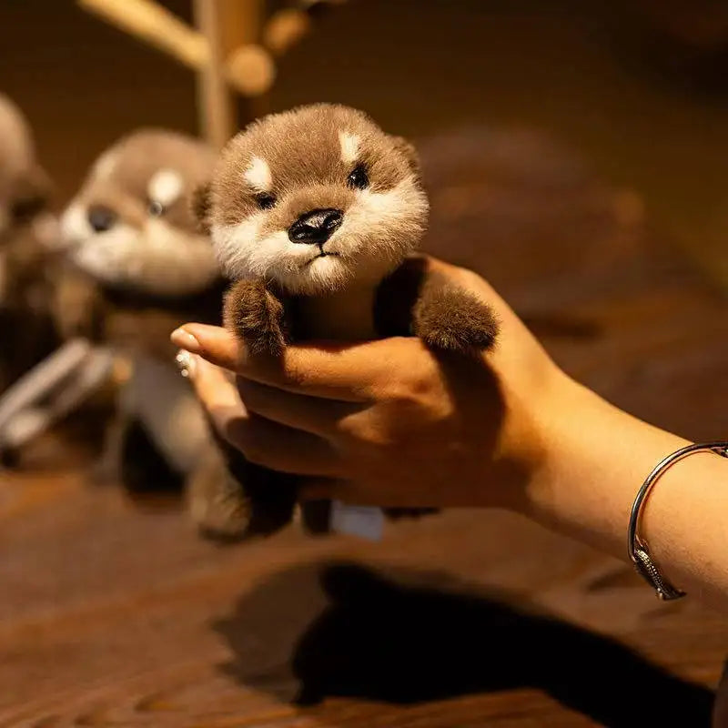 Cute Otter Plush Keychain - Soft Kawaii Backpack Pendant Cartoon Stuffed Toy Gift for Girlfriend & Christmas