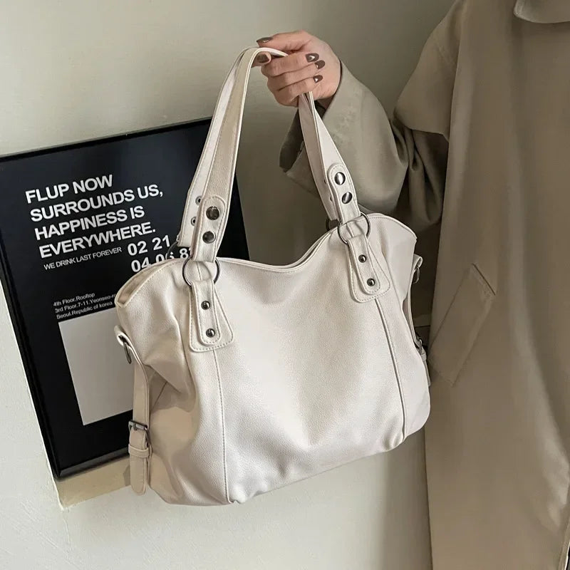 Women's PU Handbag - Soft Interior Compartment Shoulder Bag with Zipper & Contrasting Color Design