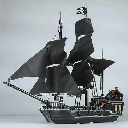 Pirates Black Pearl Ship Building Blocks – 1:1 Caribbean Adventure Boat Model Toy for Kids & Adults