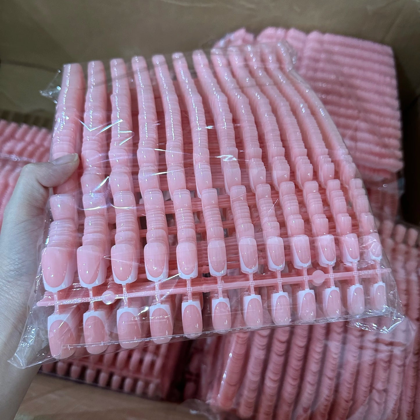 120pcs Pink French Press On Nails - Glossy Short Square Coffin Full Cover Acrylic Nail Tips