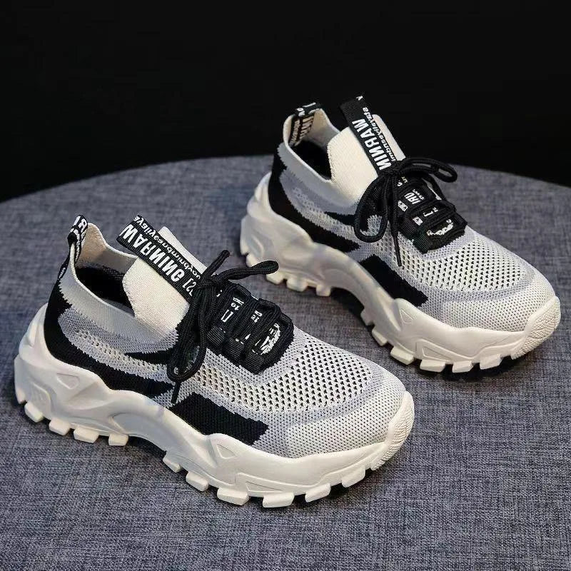 2024 Fashionable Women's Running Shoes – Korean-Style Breathable & Lightweight Sports Shoes for Ladies