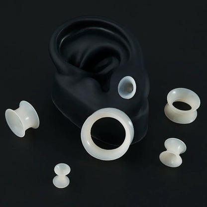 Pair Soft Flexible Ear Tunnels – Double Flare Flesh Tunnel Ear Plugs, Thin Silicone Gauge Expander Earrings for Stretched Ears