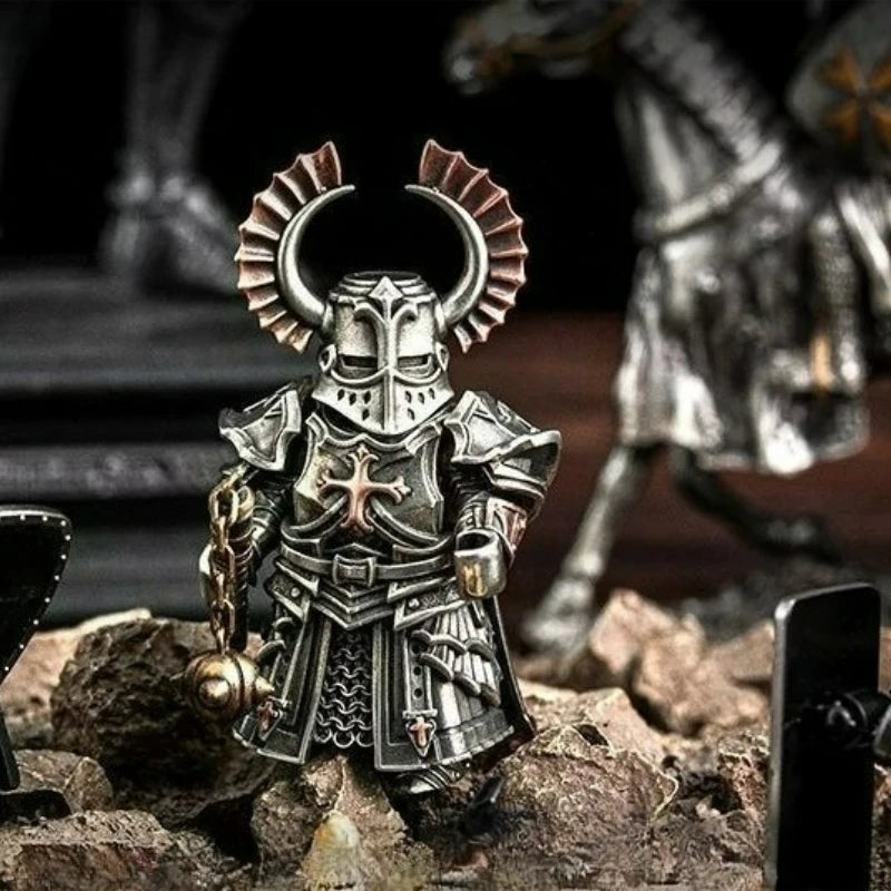 Crusader Desktop Ornament – Copper Pendant Figurine, Cultural & Creative Souvenir Decoration