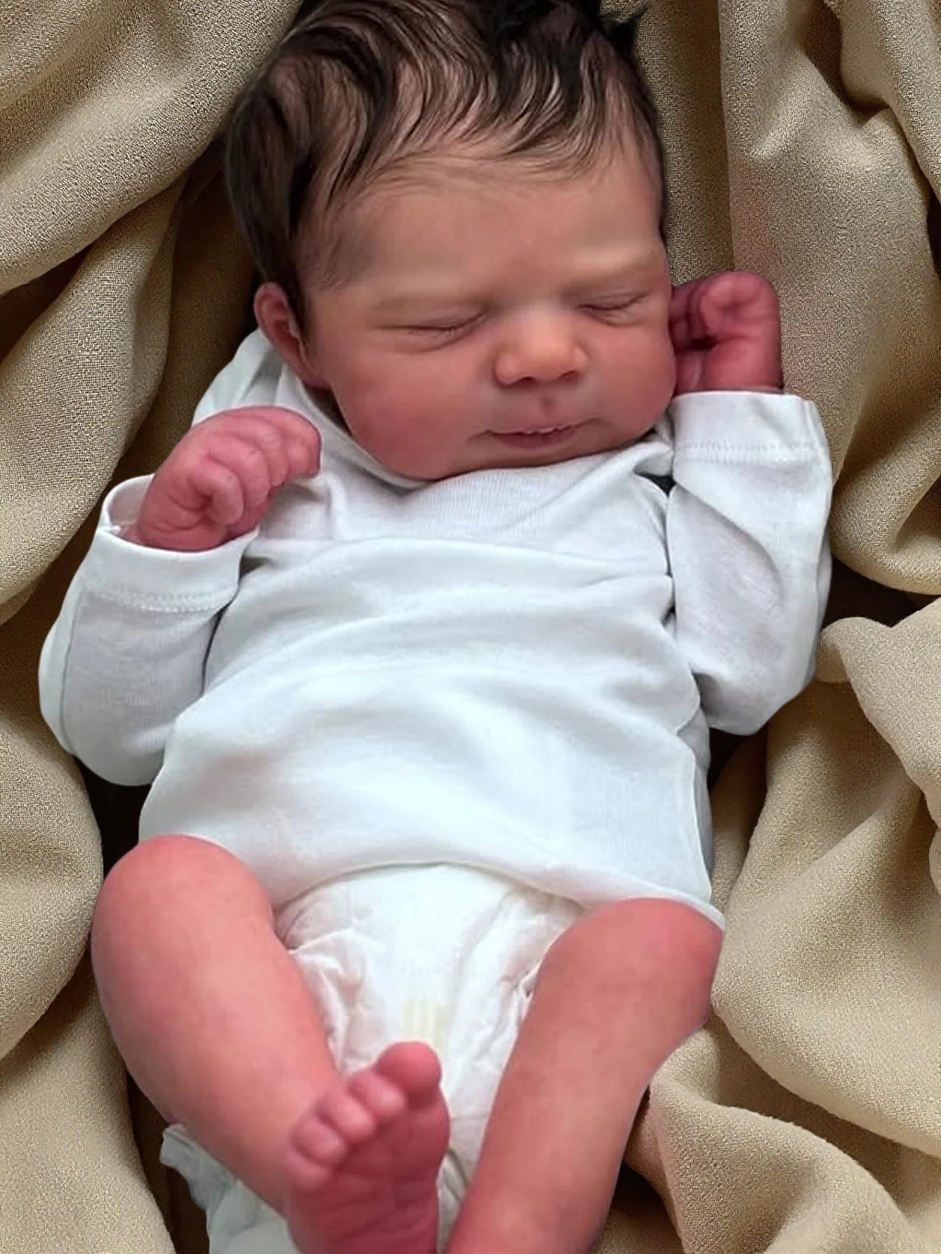 Risbecko 43cm Lifelike Reborn Doll – Handmade Vinyl Baby Doll with 3D Painted Skin and Veins
