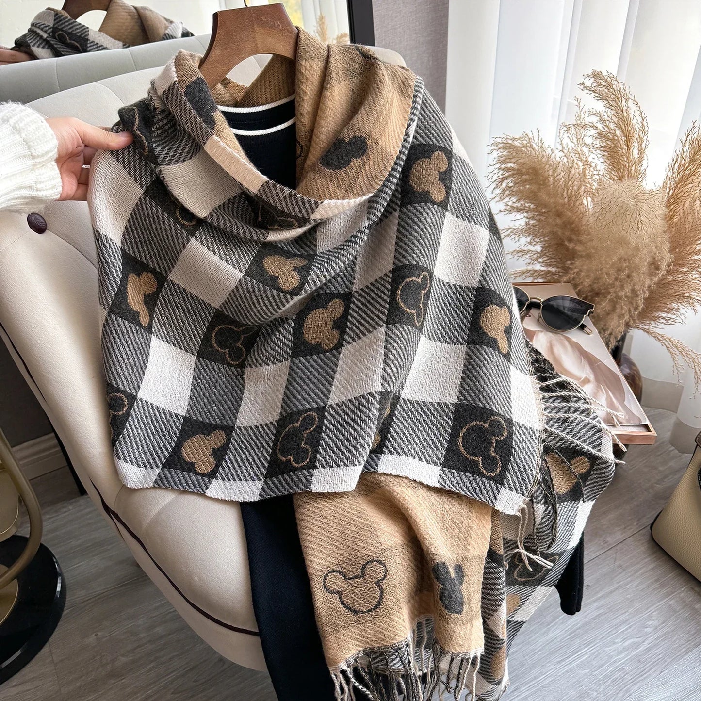 Women’s Luxury Winter Scarf - Thick Warm Cashmere-Style Shawl Wrap with Long Tassels