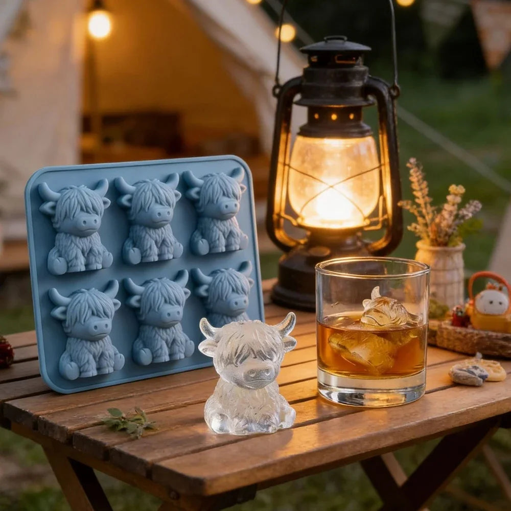 Highland Cow Silicone Ice Cube Mold - Cute 3D Reusable Tray for Cocktails, Whiskey & Drinks