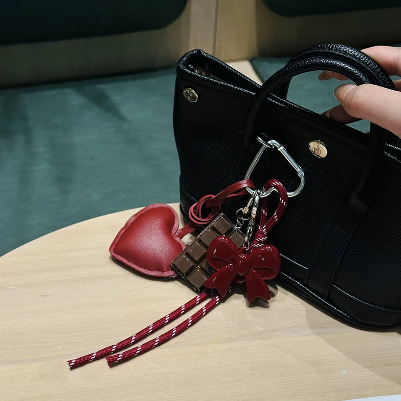 Kawaii INS Style Heart Leather Keychain – Trendy Chocolate Bag Pendant Charm, Creative Fashion Bag & Key Ring Accessory