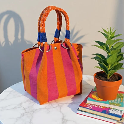 Women’s Metal Ring Bucket Handbag – Fashionable Color Block Knit Tote Bag, Spacious for Daily Commute, Leisure & Travel