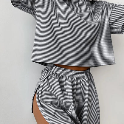 Women's Stripe 2-Piece Pajamas Set – Short Sleeve Top & Shorts Casual Sleepwear
