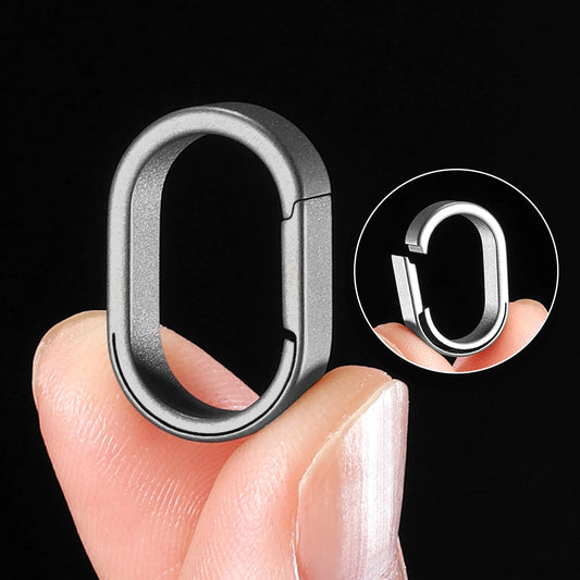 Luxury Titanium Key Ring Quickdraw — Lightweight EDC Carabiner Keychain for Men & Women