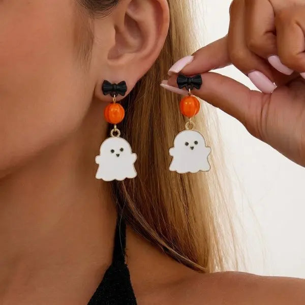 Funny Fly Stud Earrings - Realistic Insect Halloween & Party Jewelry for Women