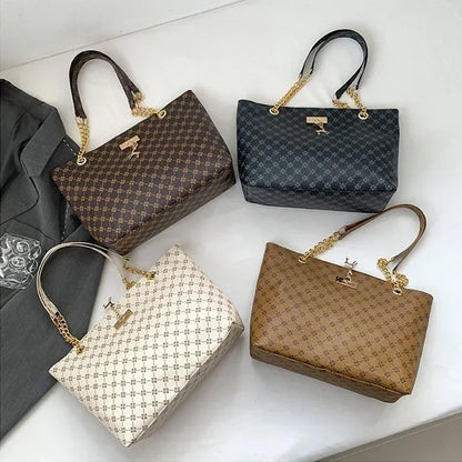 Women’s Large Capacity PU Leather Handbag — Fashion Tote Bag with Textured Design and Hanging Accessories